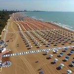 Cozy Flat In The Heart Of Lignano Апартаменты